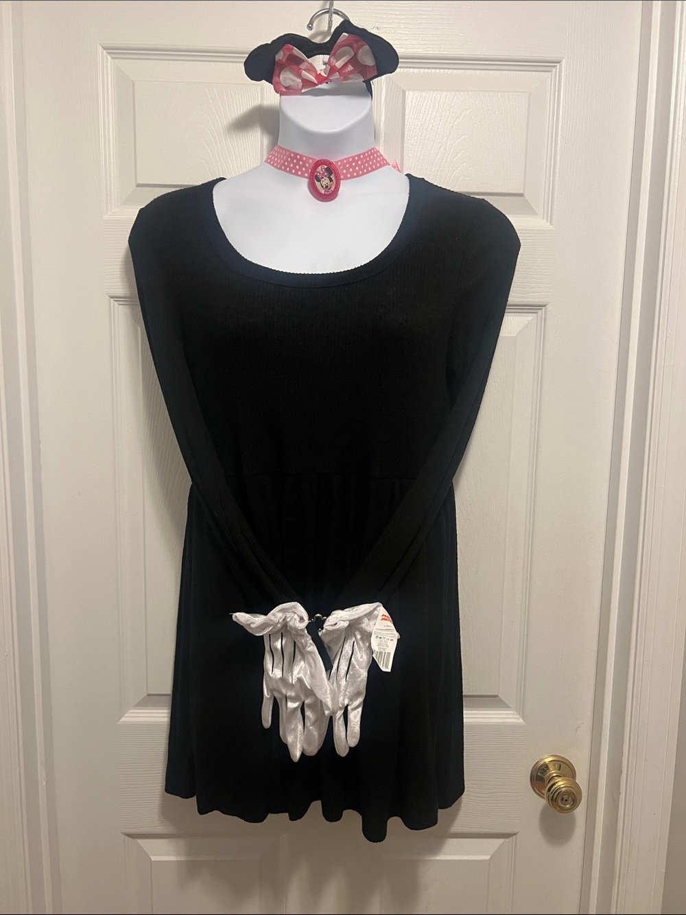 Black Tunic with Minnie Mouse Accessories/costume in pink